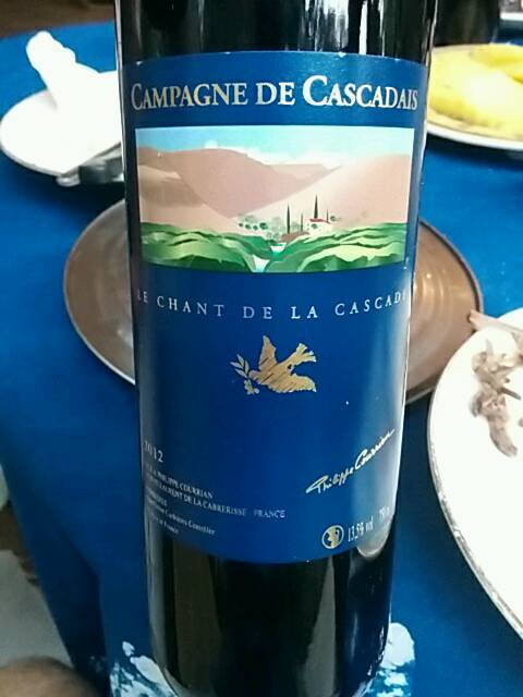 6 bouteilles de château chant de La Cascade